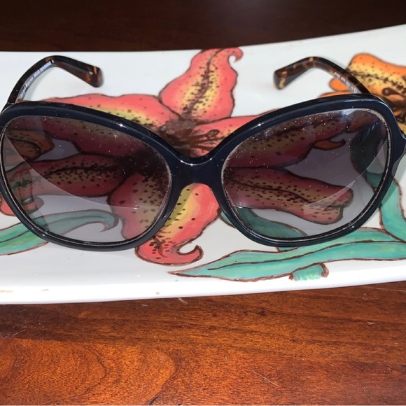 Kate Spade Collection - Picture 4 of 8